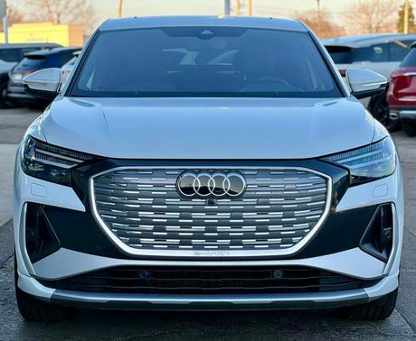 2024 Audi Q4 e-tron Sportback Prestige 55 quattro