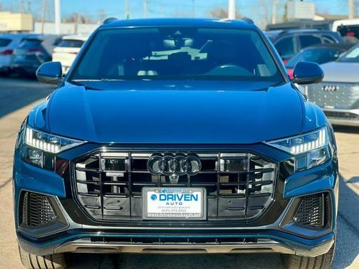 2022 Audi Q8 55 Premium Plus