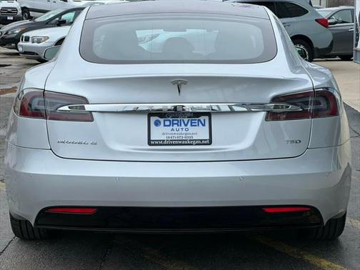 2017 Tesla Model S 75D