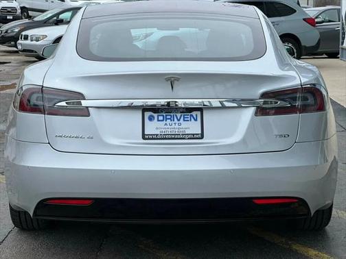 2017 Tesla Model S 75D