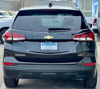2022 Chevrolet Equinox LS