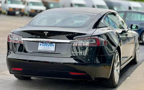 2019 Tesla Model S Standard Range