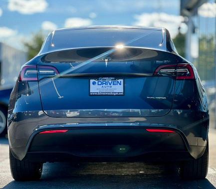 2021 Tesla Model Y Long Range AWD