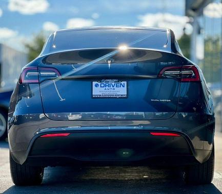 2021 Tesla Model Y Long Range AWD