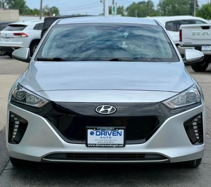 Symphony Air Silver Metallic 2019 Hyundai IONIQ EV Hatchback
