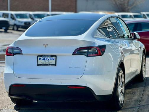 2021 Tesla Model Y Long Range AWD