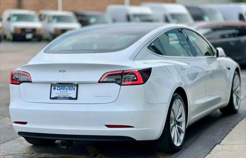 2019 Tesla Model 3 Long Range