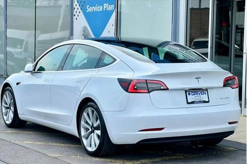 2019 Tesla Model 3 Long Range