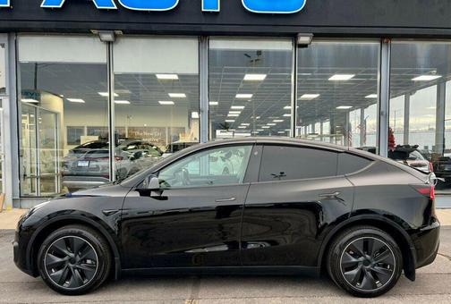 2024 Tesla Model Y Long Range AWD