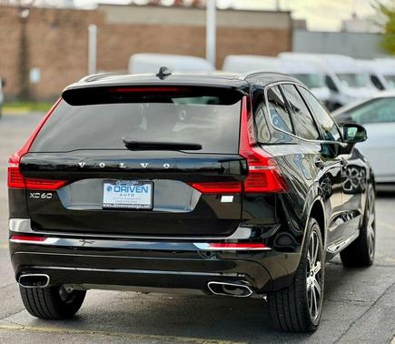 2021 Volvo XC60 Recharge Plug-In Hybrid T8 Inscription