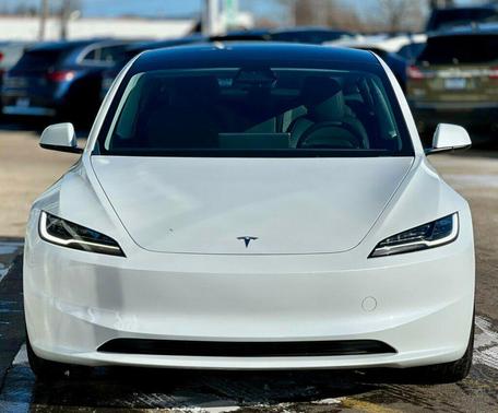 2025 Tesla Model 3 Long Range