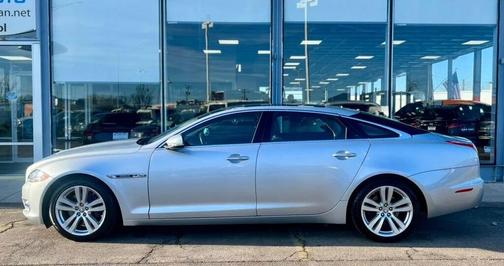 Liquid Silver 2011 Jaguar XJ L