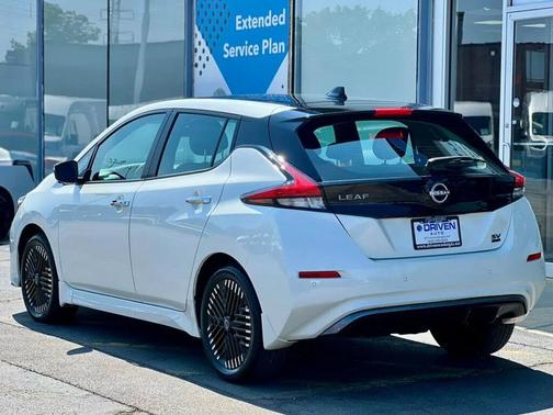 2023 Nissan Leaf SV PLUS Hatchback