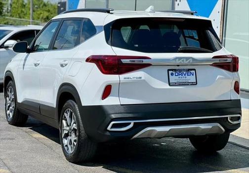 2022 Kia Seltos EX IVT AWD