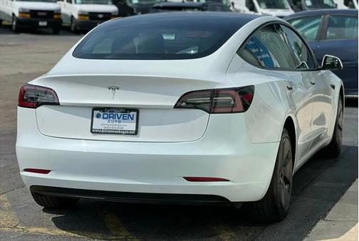 2023 Tesla Model 3 Standard Range