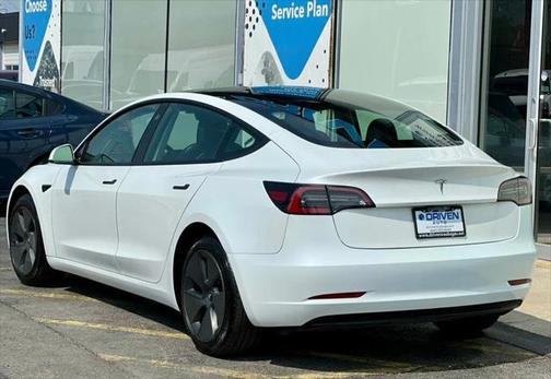 2023 Tesla Model 3 Standard Range