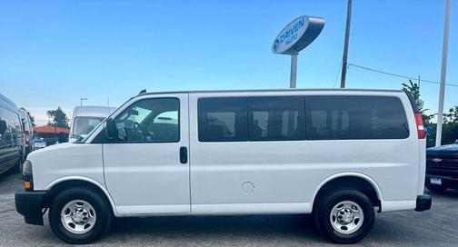 2018 Chevrolet Express 2500 LS