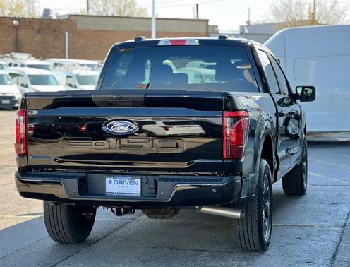 Agate Black Metallic 2025 Ford F-150 STX 4WD SuperCrew 5.5' Box