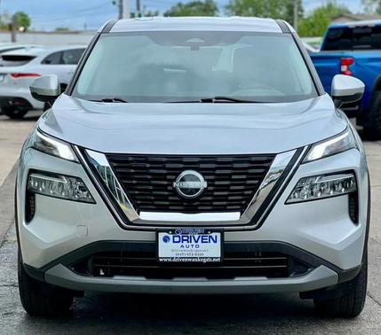 Brilliant Silver Metallic 2022 Nissan Rogue SV