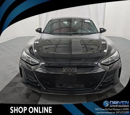 Mythos Black Metallic 2024 Audi e-tron GT Prestige quattro