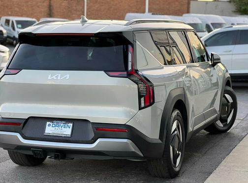 2024 Kia EV9 Wind AWD
