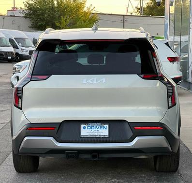 2024 Kia EV9 Wind AWD