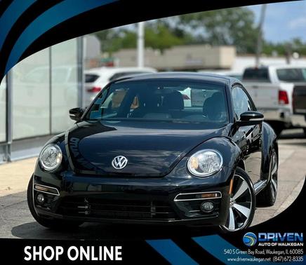 Deep Black 2015 Volkswagen Beetle R-LINE