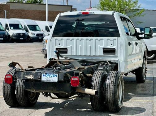 Oxford White 2022 Ford F-350 SUPER DUTY