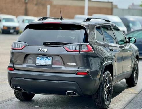 2022 Jeep Cherokee Latitude Lux