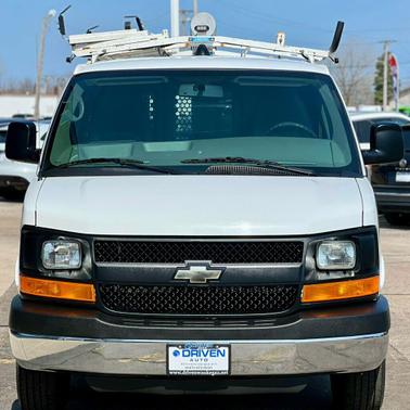 Summit White 2014 Chevrolet Express 2500 RWD 2500 135'