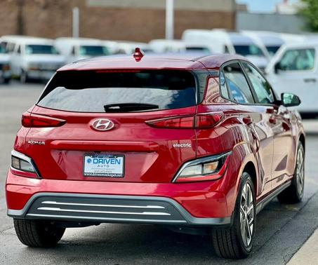 2022 Hyundai KONA EV SEL