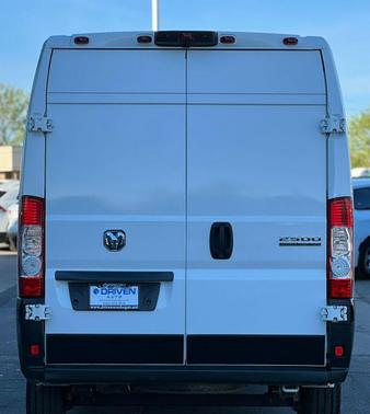 Bright White Clearcoat 2025 RAM ProMaster 2500 Base