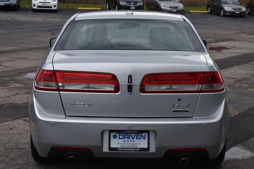 Photo 5 of 32 of 2011 Lincoln MKZ Hybrid Base
