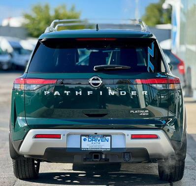 2022 Nissan Pathfinder Platinum 4WD