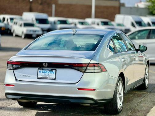2023 Honda Accord LX 1.5T