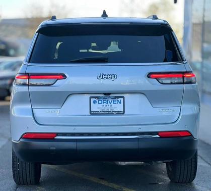2023 Jeep Grand Cherokee L Laredo