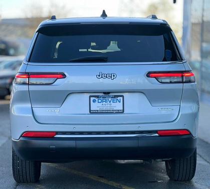 2023 Jeep Grand Cherokee L Laredo