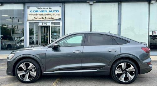 Daytona Gray Pearl Effect 2021 Audi e-tron Sportback Prestige