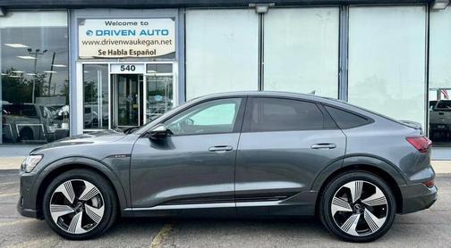Daytona Gray Pearl Effect 2021 Audi e-tron Sportback Prestige