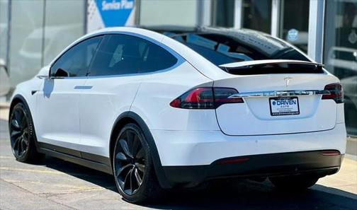 2017 Tesla Model X 75D AWD