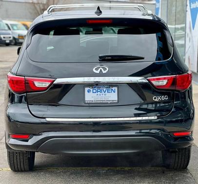 2017 INFINITI QX60 Base