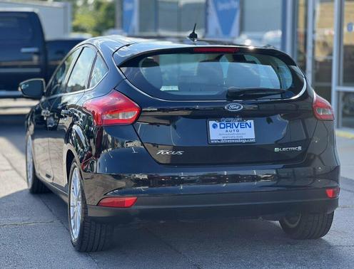 Shadow Black 2018 Ford Focus Electric Base