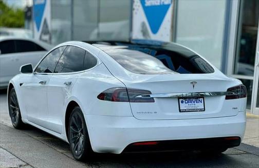 2018 Tesla Model S 75D