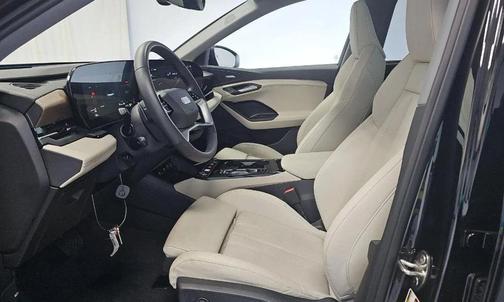 2025 Audi Q6 e-tron Premium Plus quattro