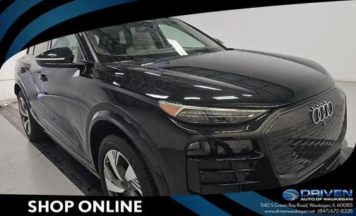 2025 Audi Q6 e-tron Premium Plus quattro