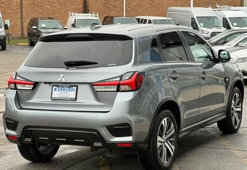 2024 Mitsubishi Outlander Sport SE