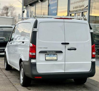 2016 Mercedes-Benz Metris Base
