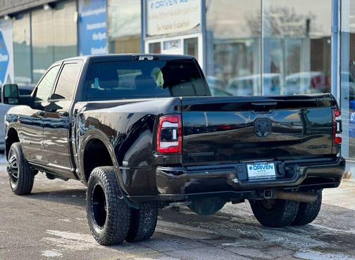 2024 RAM 3500 Big Horn 4x4 Crew Cab 8' Box
