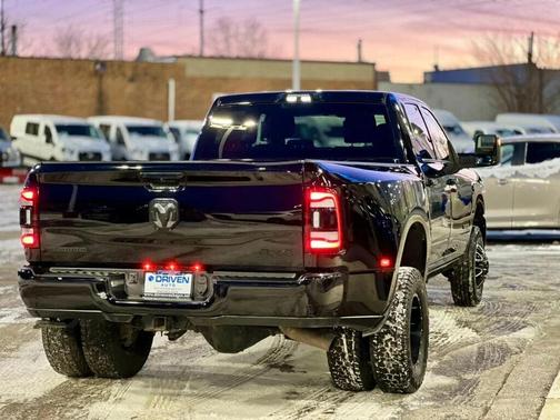 2024 RAM 3500 Big Horn 4x4 Crew Cab 8' Box