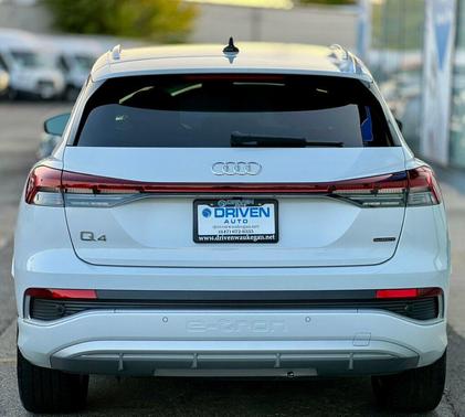 2024 Audi Q4 e-tron Premium 50 quattro